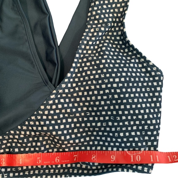 New With Tags Nani Switch V Swim Top Size XXS Summer Vacation Cruise Beach - Picture 3 of 6